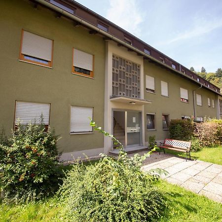 Ferien Und Monteurwohnung バート・ベルネック・イム・フィヒテルゲビルゲ エクステリア 写真
